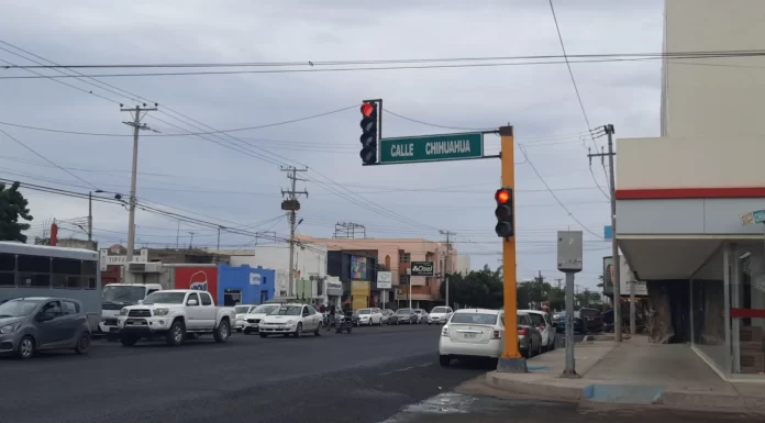 Este año, queda al 100% la semaforización, afirma JLC