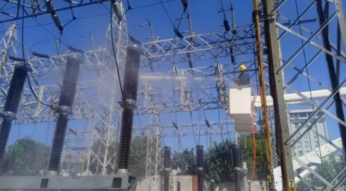 Realiza CFE mantenimiento en la infraestructura eléctrica en destinos turísticos de Sonora