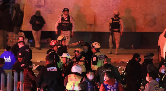 Once migrantes del incendio en Ciudad Juárez tienen quemaduras severas en tracto respiratorio