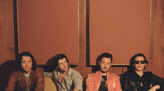 ¡Están de vuelta! Arctic Monkeys regresan a México; ésta es la FECHA de la preventa de boletos