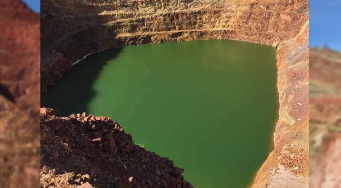 Corner Bay contamina