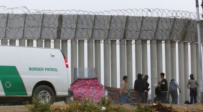 Pentágono confirma envío de mil 500 soldados a la frontera entre EU y México