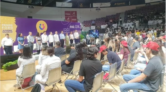 Realiza Durazo primer foro Juvenil Sonorense «Prevenir para vivir «