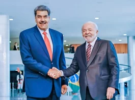 Lula recibe a Maduro en Brasilia con honores de Estado