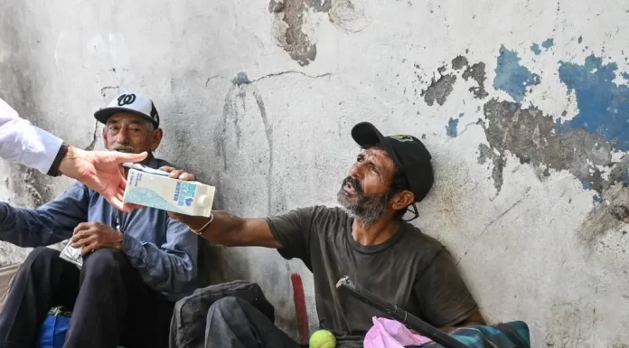 Personas mayores y de escasos recursos son los que más sufren por calor