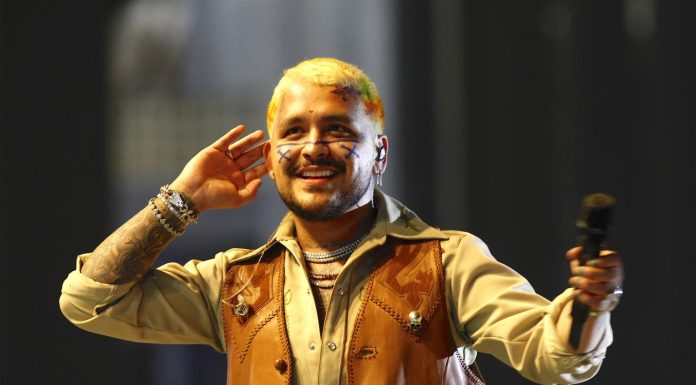 Nodal quiere traer a Cazzu a su concierto en Hermosillo