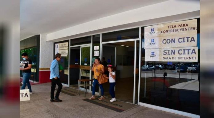 SAT: Contribuyentes de RESICO deberán ponerse al corriente con sus obligaciones fiscales para seguir tributando en ese esquema
