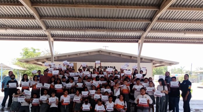 SE GRADÚAN ALUMNAS Y ALUMNOS DE PROGRAMA DARE