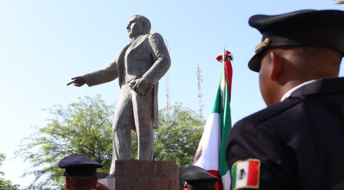 RINDE GOBIERNO MUNICIPAL HOMENAJE LUCTUOSO AL EX PRESIDENTE DE MÉXICO BENITO JUÁREZ