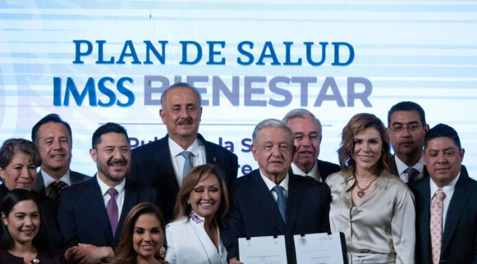 Gobernadores de 23 estados firman acuerdo para federalizar servicios de salud al IMSS-Bienestar