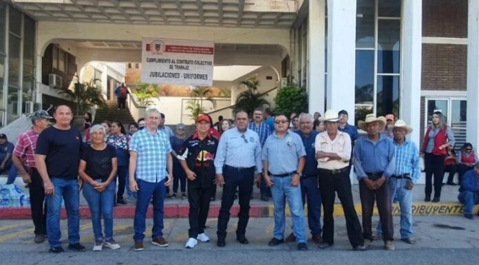 ADVIERTEN SINDICALIZADOS QUE INTENSIFICARÁN PROTESTAS ANTE NEGATIVA DE AUTORIDADES MUNICIPALES