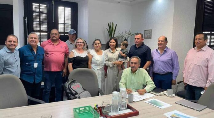 Vecinos de Urbi Villas del Real acudirán hoy ante notario por la compraventa de sus viviendas