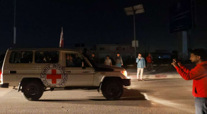 Hamás libera a los primeros 24 rehenes retenidos en Gaza tras tregua con Israel