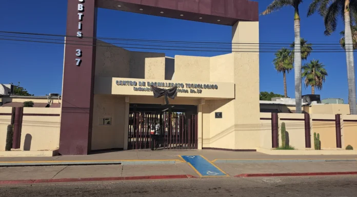 Aclara exdirector del CBTIS 37 su destitución