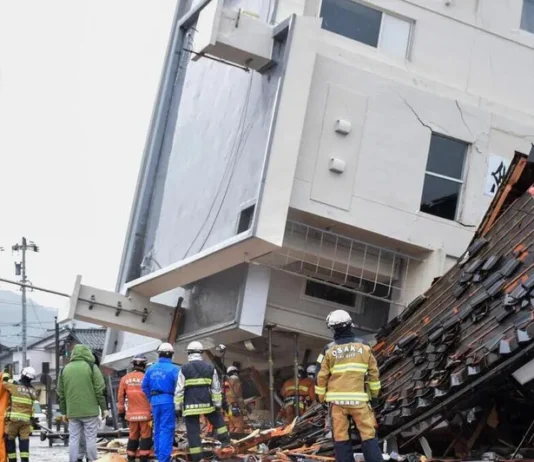 Suman 73 personas muertas tras terremoto en Japón