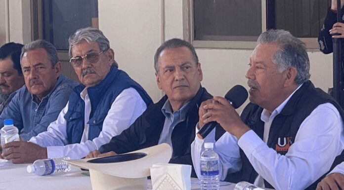 Se reúne Manlio Fabio Beltrones con productores del sur de Sonora