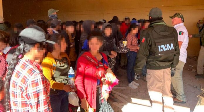 Localizan a 101 migrantes guatemaltecos en casa abandonada en Santa Ana, Sonora