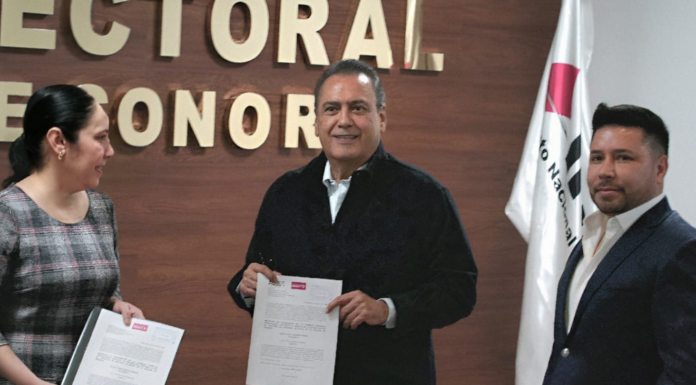 Se registra Manlio Fabio Beltrones como candidato al Senado en Sonora por PRI-PAN-PRD