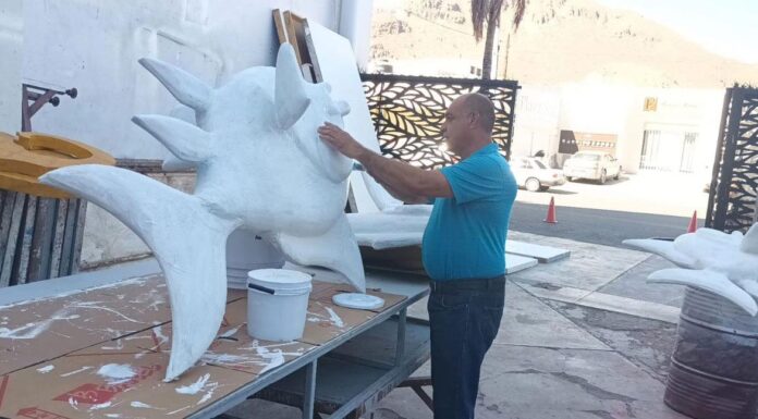 Carros alegóricos están casi listos para el Carnaval de Guaymas