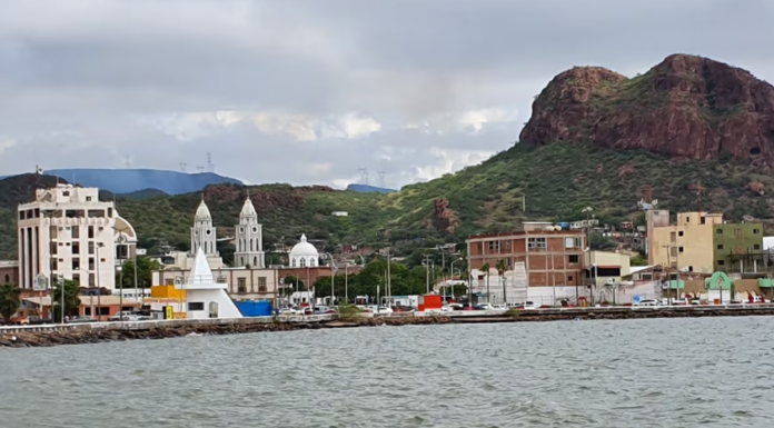 AMLO prevé lista modernización del Puerto de Guaymas para junio; inaugurará carretera ese mes