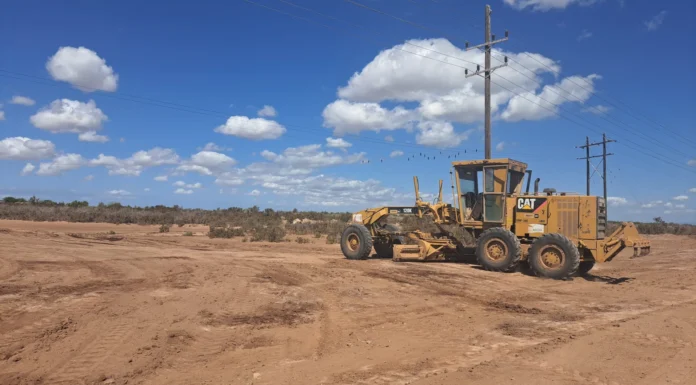Realizan trabajos de mantenimiento en caminos a playas