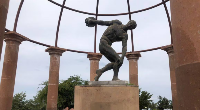 Requieren 12 monumentos de Cajeme reparaciones