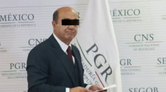 Murillo Karam es trasladado a su casa en las Lomas de Chapultepec CDMX