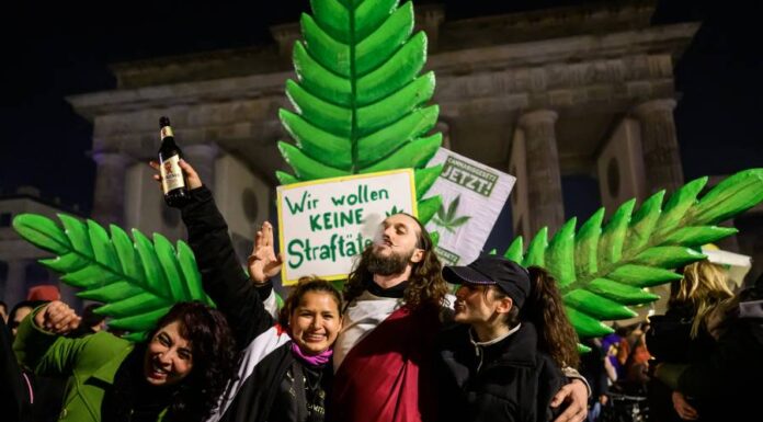 Alemania legaliza el uso recreativo del cannabis, en medio de polémicas