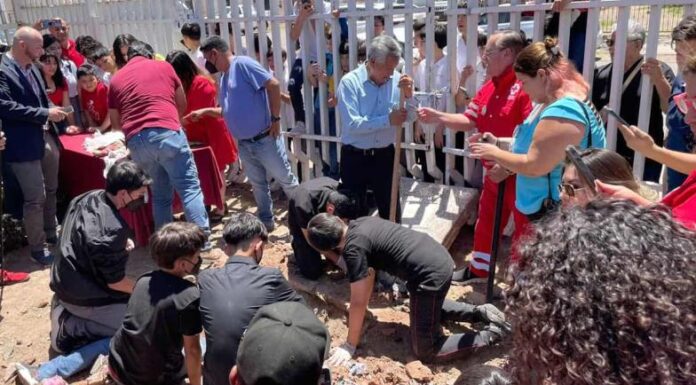 Abren cápsula del tiempo en la Secundaria Técnica No. 2 de Ciudad Obregón