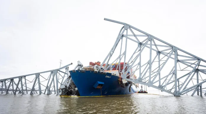 FBI abre investigación penal por colapso de puente en Baltimore