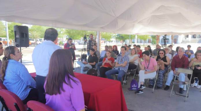 Dialogan Sindicatos de la Unison con alumnos sobre huelga