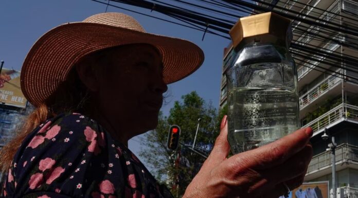 Gobierno de la CDMX emite recomendaciones ante olor a combustible en agua potable en Benito Juárez