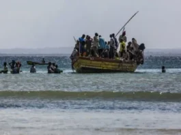 Un accidente de ferry deja más de 90 muertos en Mozambique