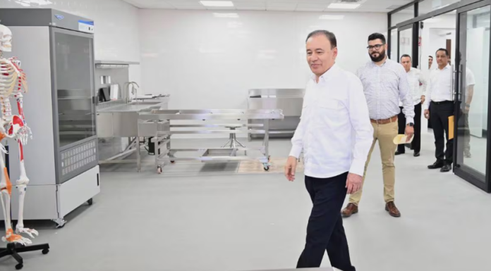 Supervisa Alfonso Durazo avance de construcción de Centro Estatal de Identificación Genética