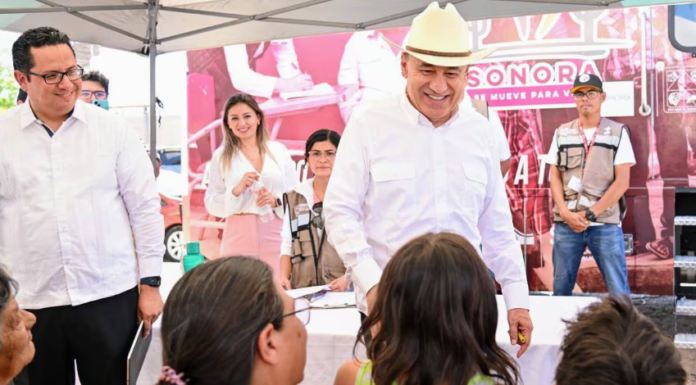 Atiende Alfonso Durazo acciones de salud preventiva con clínicas móviles