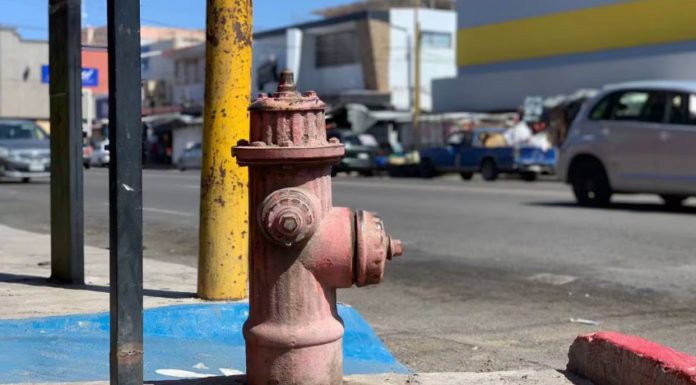 Hacen falta hidrantes en la zona comercial de Cajeme