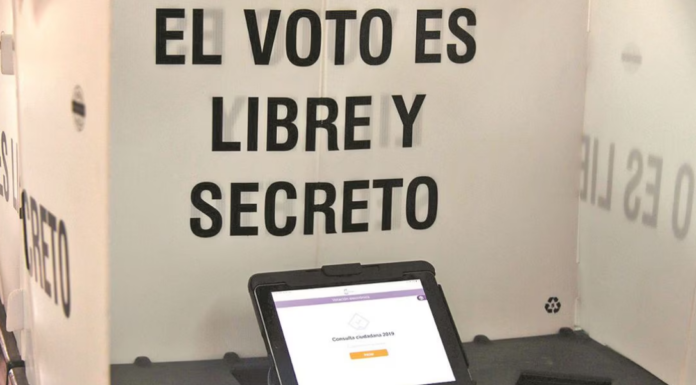 INE a mexicanos en el extranjero: No hay fraude ni se pierde derecho al voto