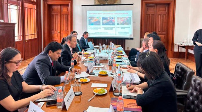 Presentan iniciativas en materia de aprovechamiento de energías limpias e infraestructura en Sonora