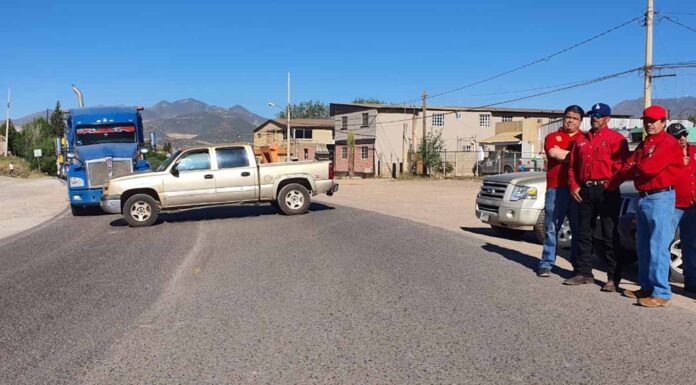Bloquean manifestantes carretera Cananea-Ímuris en Sonora