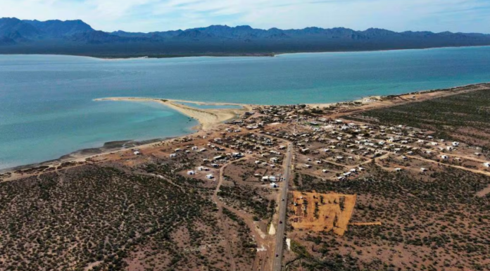 Busca Montes de Oca impulsar turismo en Punta Chueca