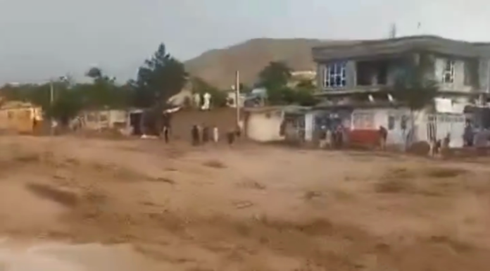 Al menos 300 muertos por las inundaciones en Afganistán, según Naciones Unidas