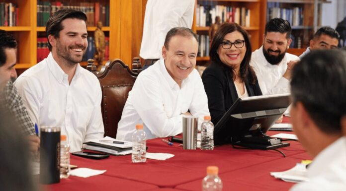 Gobierno y cámaras empresariales unen esfuerzo en mejora regulatoria