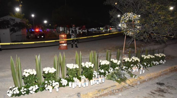 Aún hay 2 personas hospitalizadas tras desplome de templete en evento de MC en Nuevo León