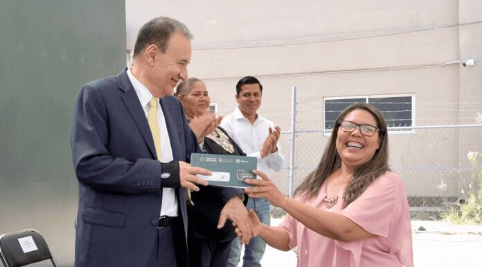 Presenta gobernador de Sonora programa ‘La Clínica es Nuestra’