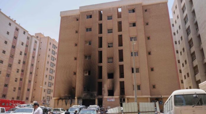 Reportan al menos 49 muertos por incendio en un edificio de Kuwait