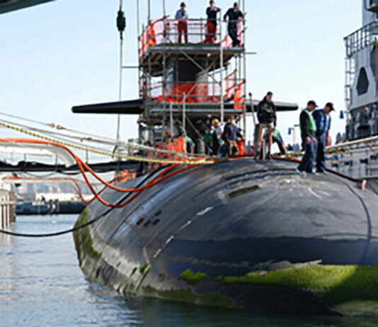 Submarino de EE.UU. llega a la base de Guantánamo en coincidencia con la flotilla rusa
