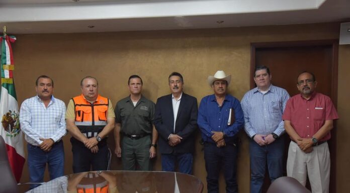 EL PRESIDENTE MUNICIPAL CONVOCA A LAS DEPENDENCIAS COMPETENTES PARA ATENDER LA PROBLEMATICA QUE SE PRESENTA EN ARROYOS Y AFLUENTES DE AGUA DEL RIO YAQUI