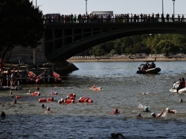 Por segundo día consecutivo cancelan los entrenamientos en el río Sena por la mala calidad del agua