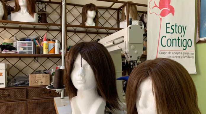 Realizan en Estoy contigo pelucas para personas con cáncer