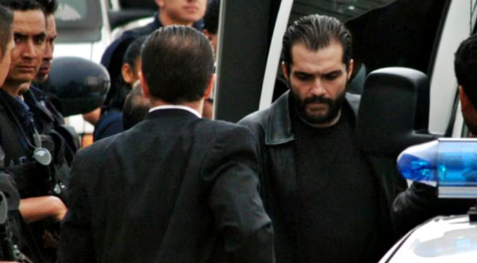 Carlos Ahumada obtiene suspensión definitiva contra orden de recaptura